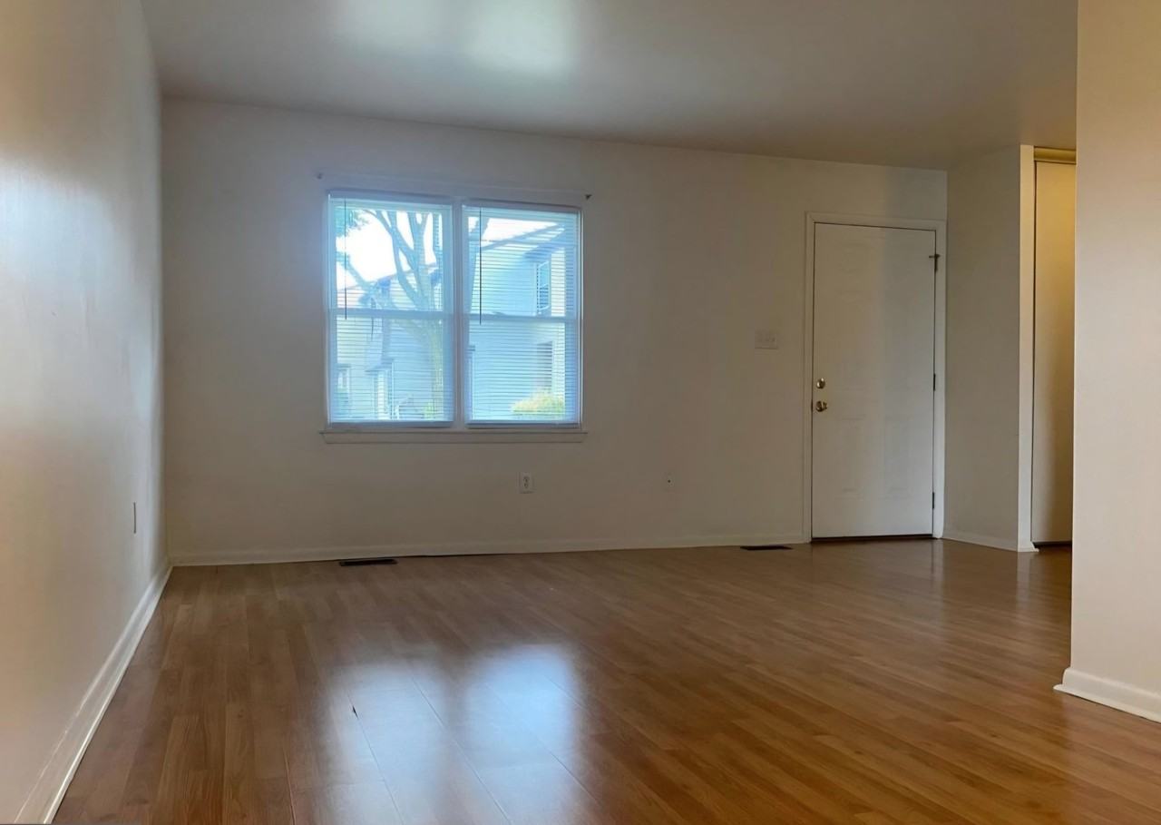 8514 Fortune Pl - Photo 5 of 20