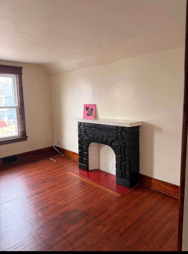337 Wyoming Ave - Photo 7 of 13