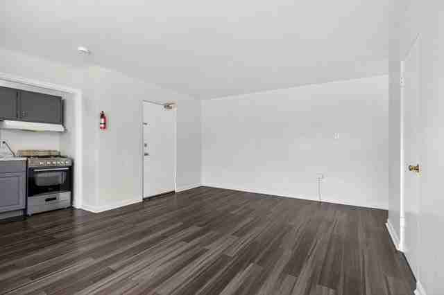1101 Edgewood Ave #A13 - Photo 7 of 12