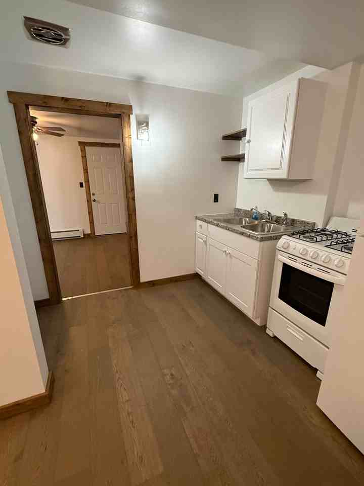 1015 15th St #1 - Photo 2 of 8
