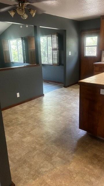 18 Canterbury Ct - Photo 5 of 18
