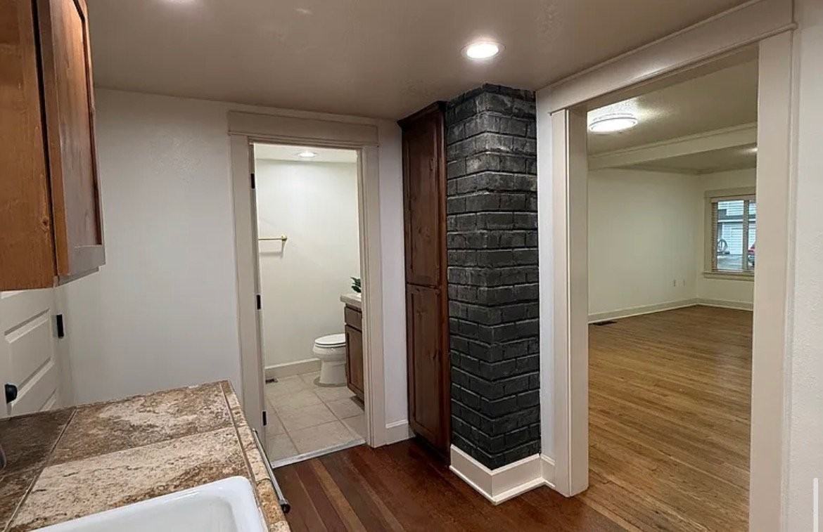 7427 Se 66th Ave - Photo 7 of 12