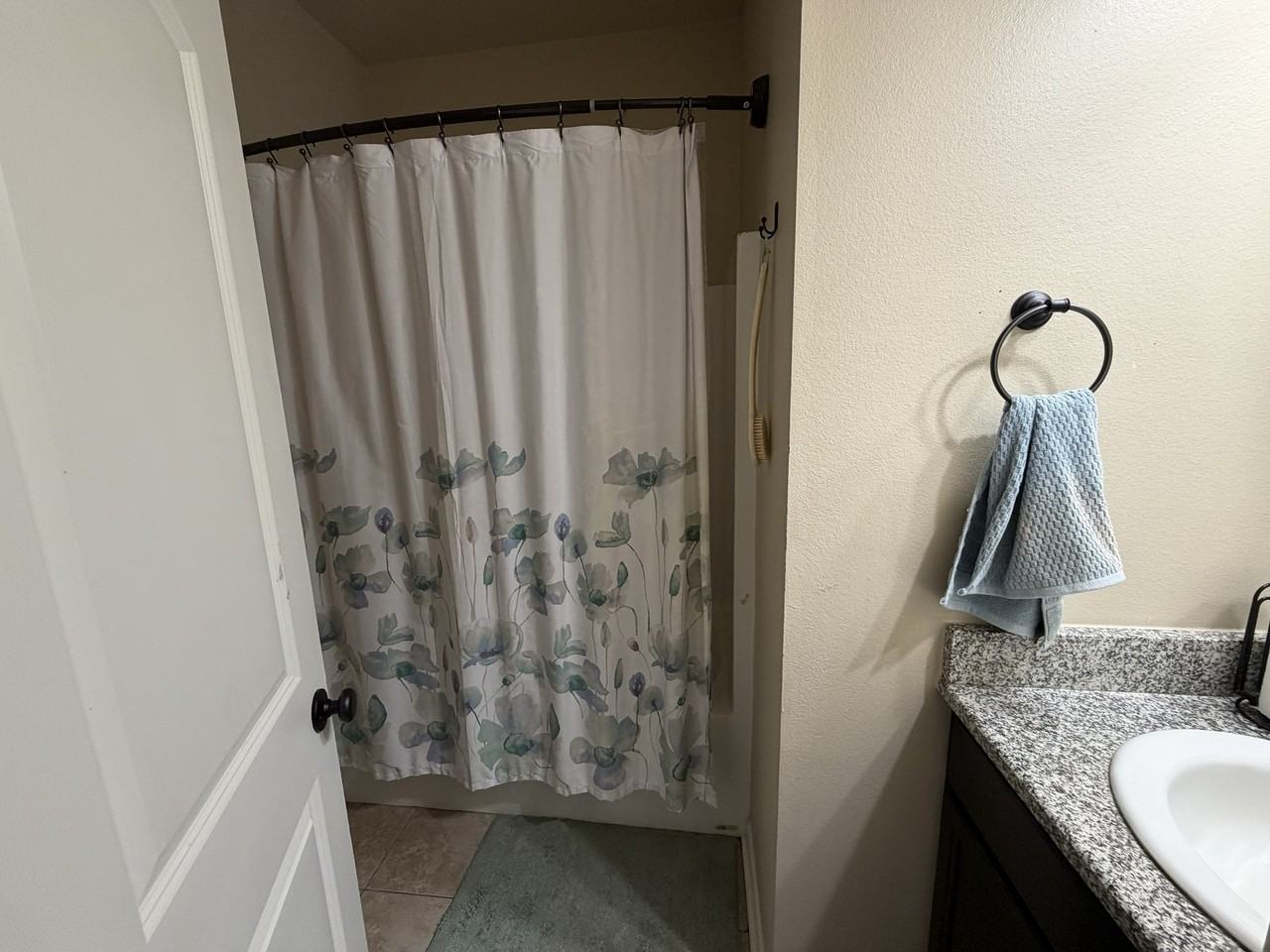 42481 Baystone Ave - Photo 5 of 18