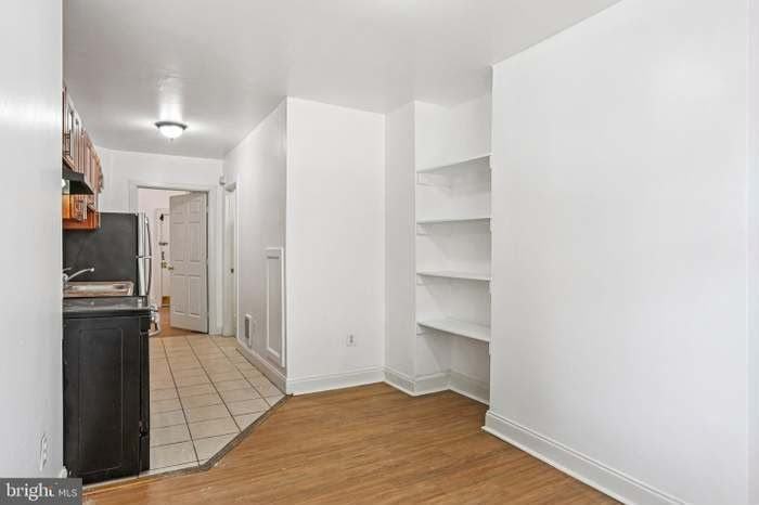 1522 N Frazier St - Photo 6 of 20
