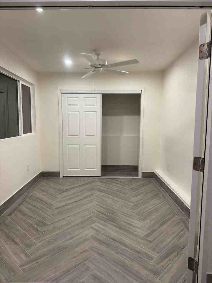 224 S Valley Center Ave - Photo 6 of 6
