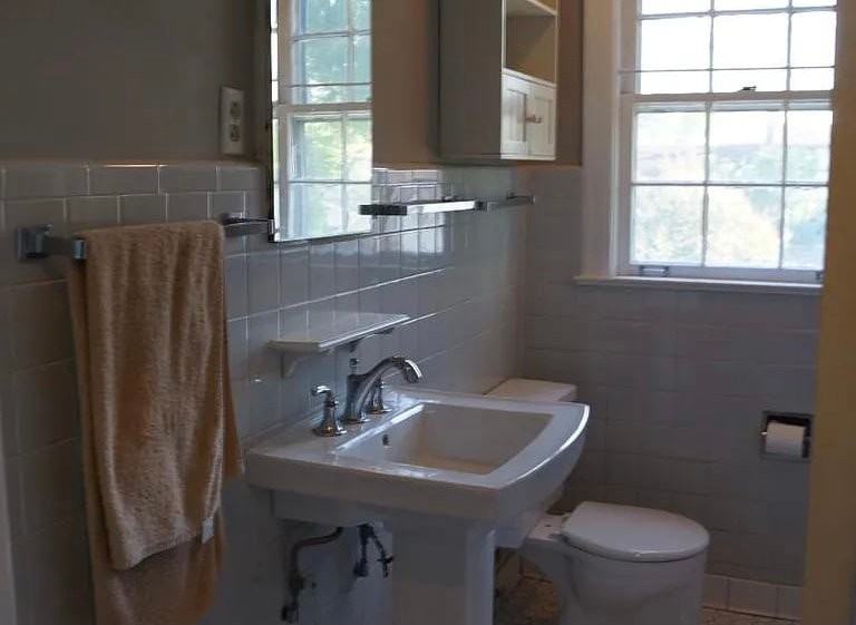 2107 Sunset Pl - Photo 5 of 7