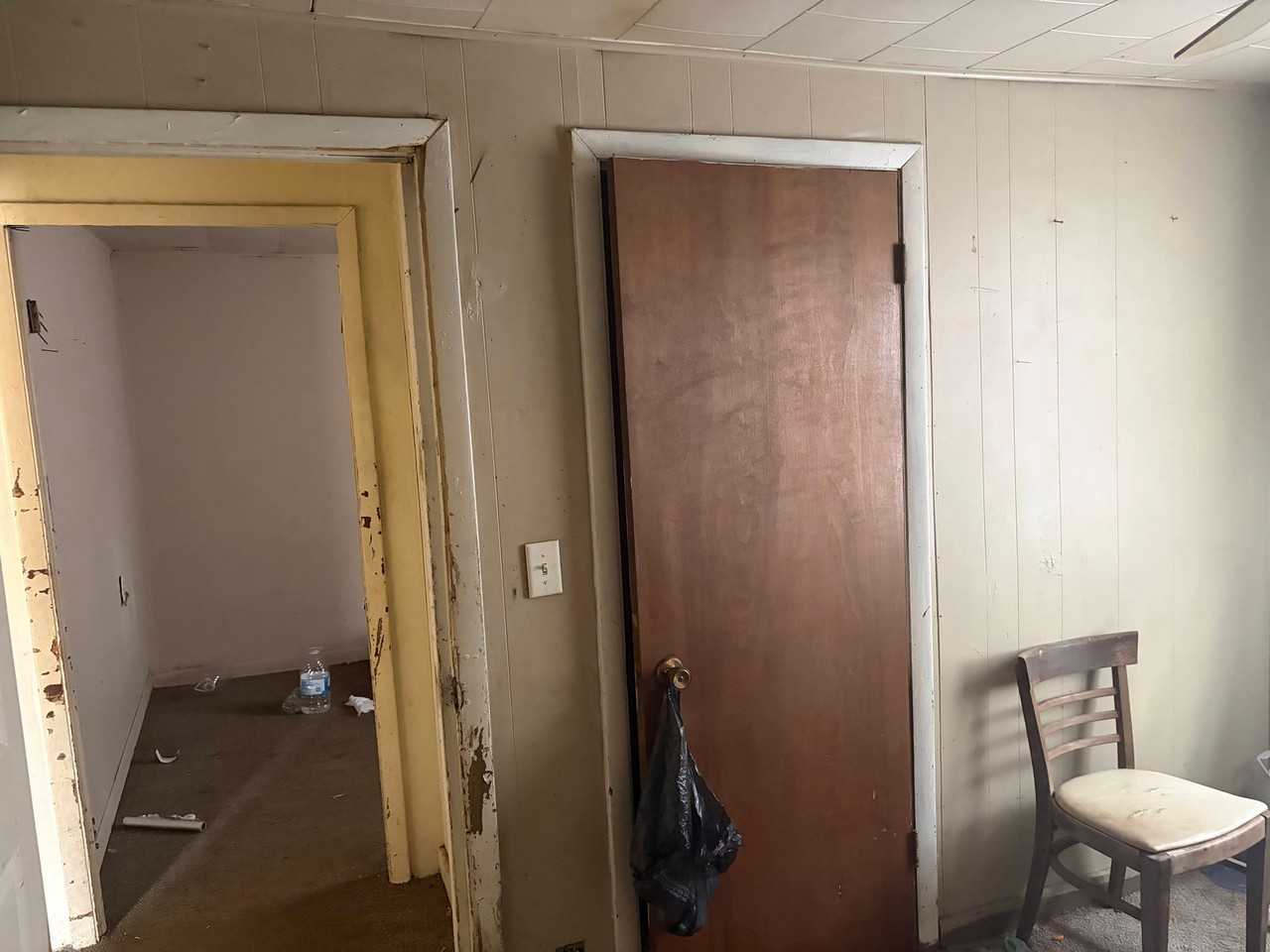 1829 S Stanley St - Photo 6 of 15