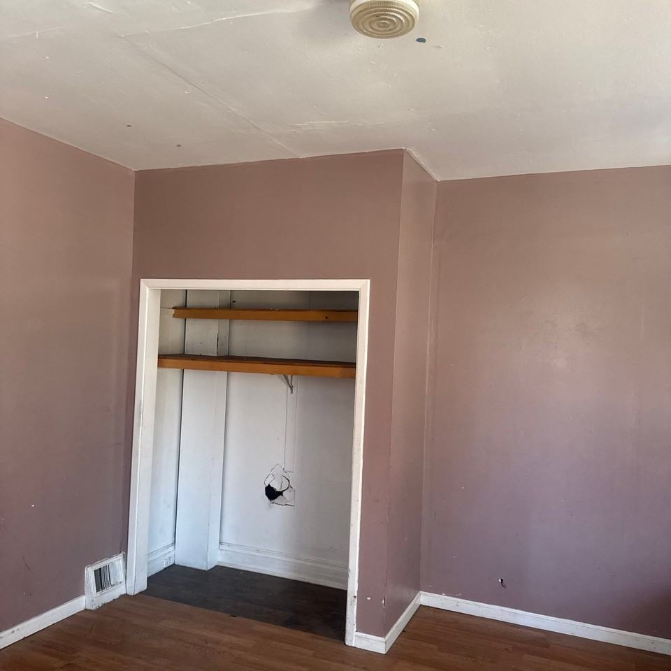 4914 Plover Ave - Photo 3 of 20