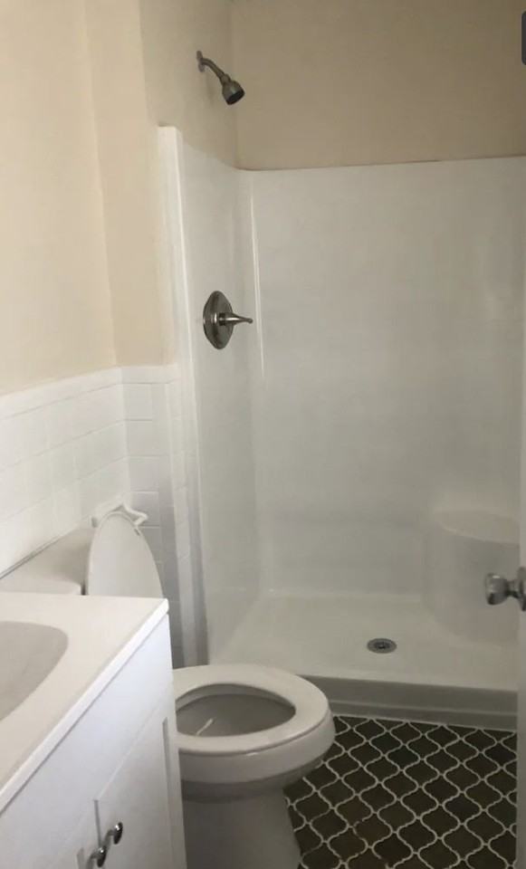 1830 Greensboro Hwy - Photo 2 of 12