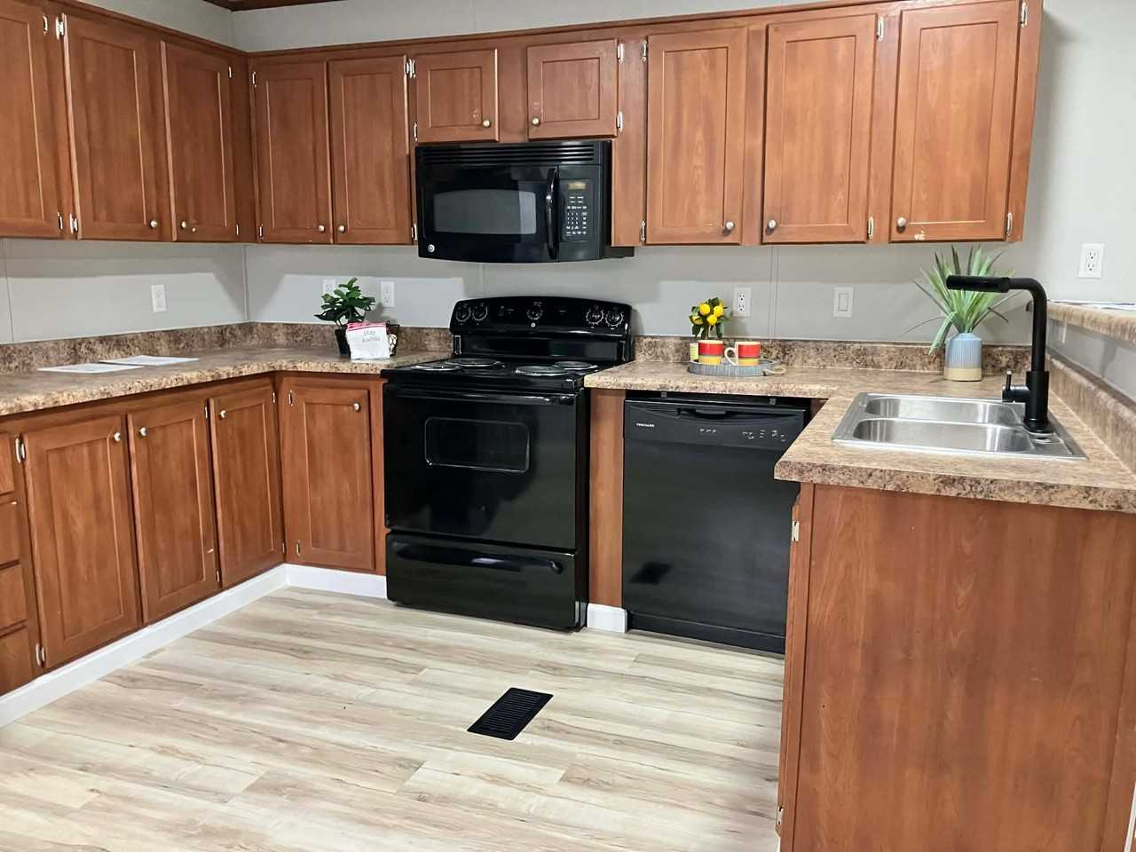 79 Deerwood Park - Photo 2 of 12