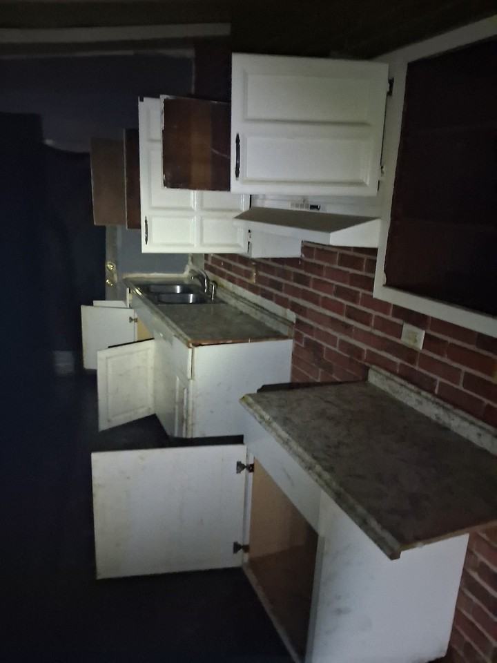 500 Saint Thomas Ln - Photo 6 of 20