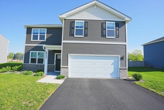 2733 Berrywood Ln - Photo 5 of 9