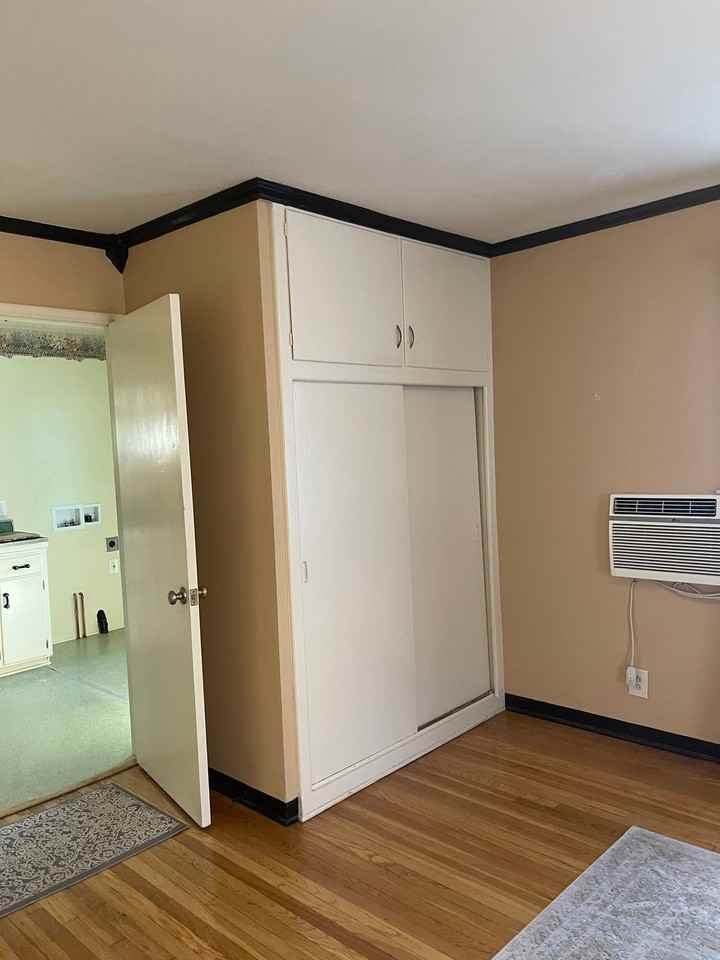 N Allen Ave #1431-5 - Photo 3 of 14
