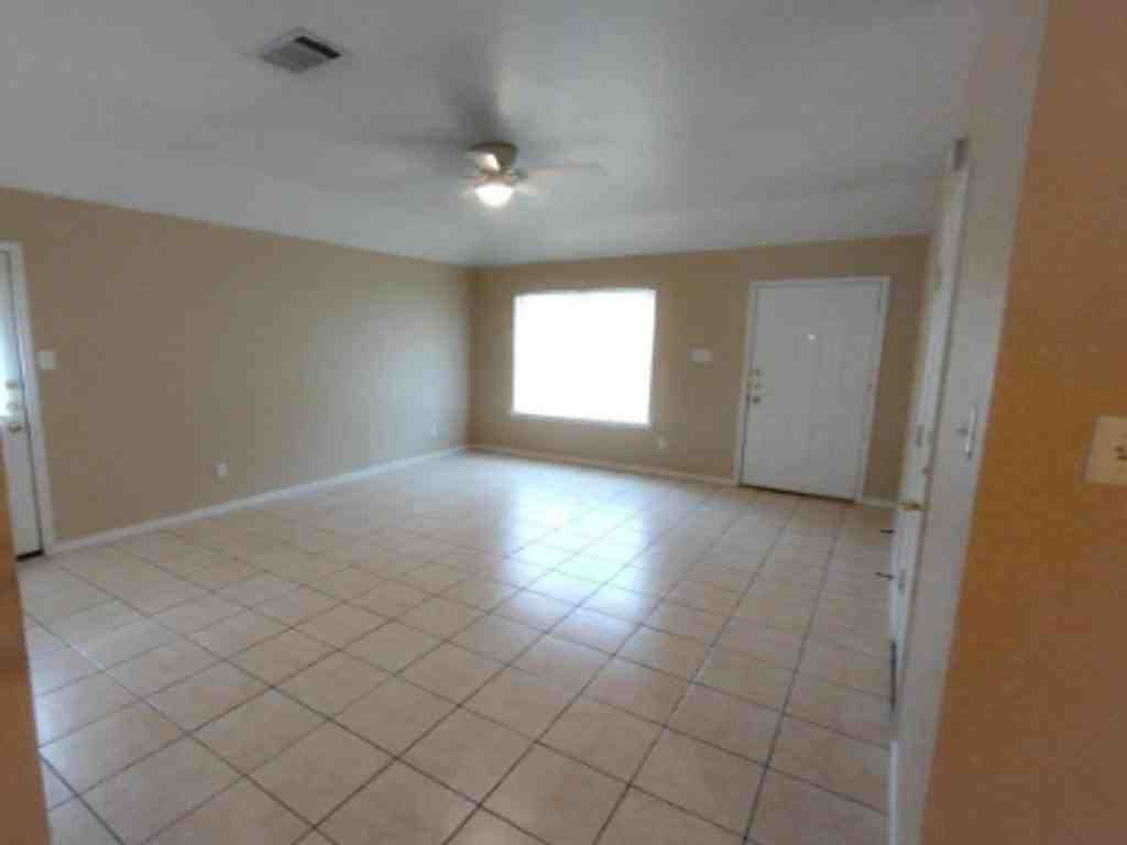 1619 Pima Trl #B - Photo 5 of 8