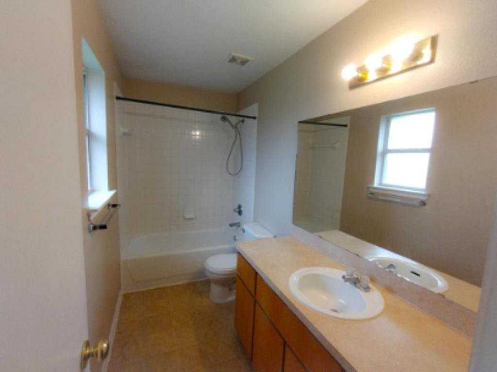 1619 Pima Trl #B - Photo 6 of 8