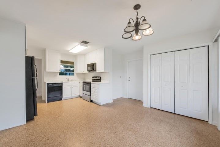 2022 Collier Ave - Photo 4 of 8