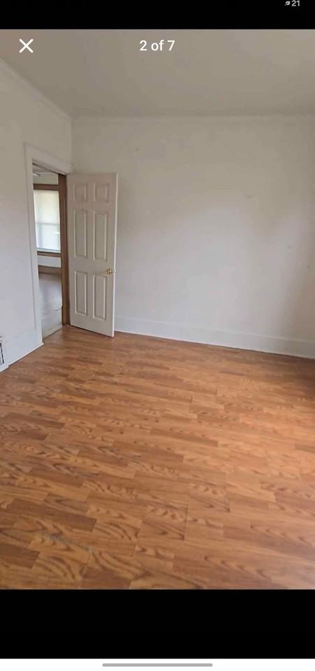 1209 N 14th St #NA - Photo 4 of 7