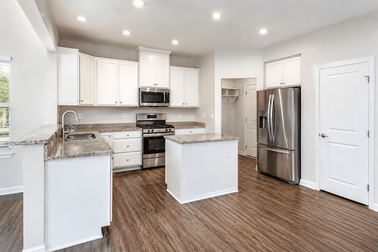320 Ridgefield Dr #NA - Photo 3 of 26