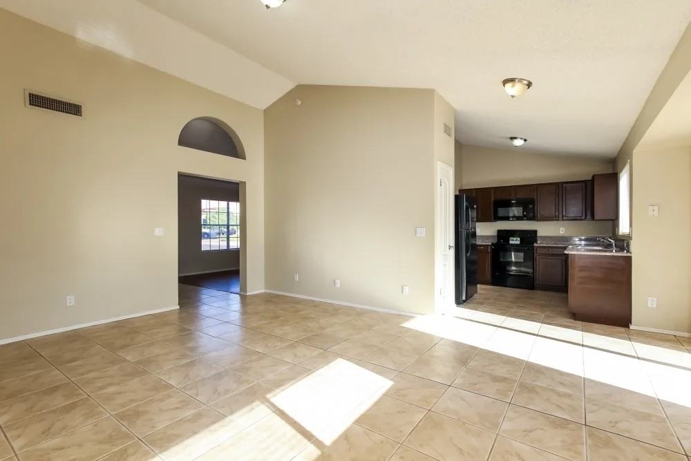 5819 N Park Ave #NA - Photo 6 of 6