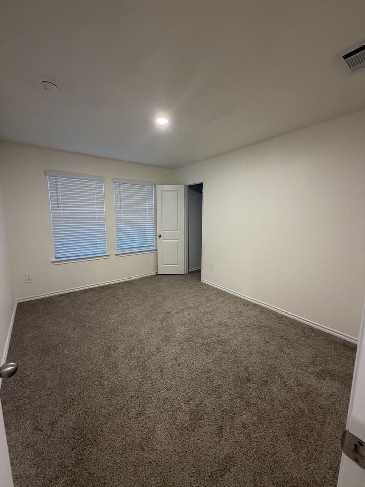 13136 Hideaway Ln #NA - Photo 5 of 9