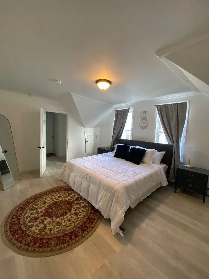 52 Bellevue Ave #3 - Photo 5 of 7