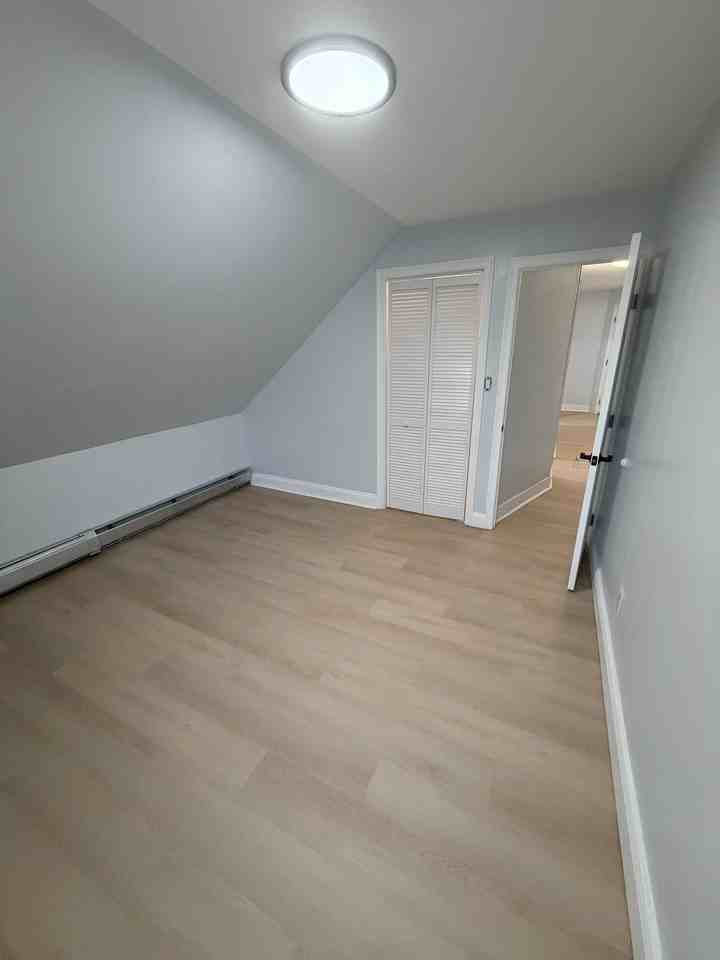 Laura St #3 - Photo 6 of 11
