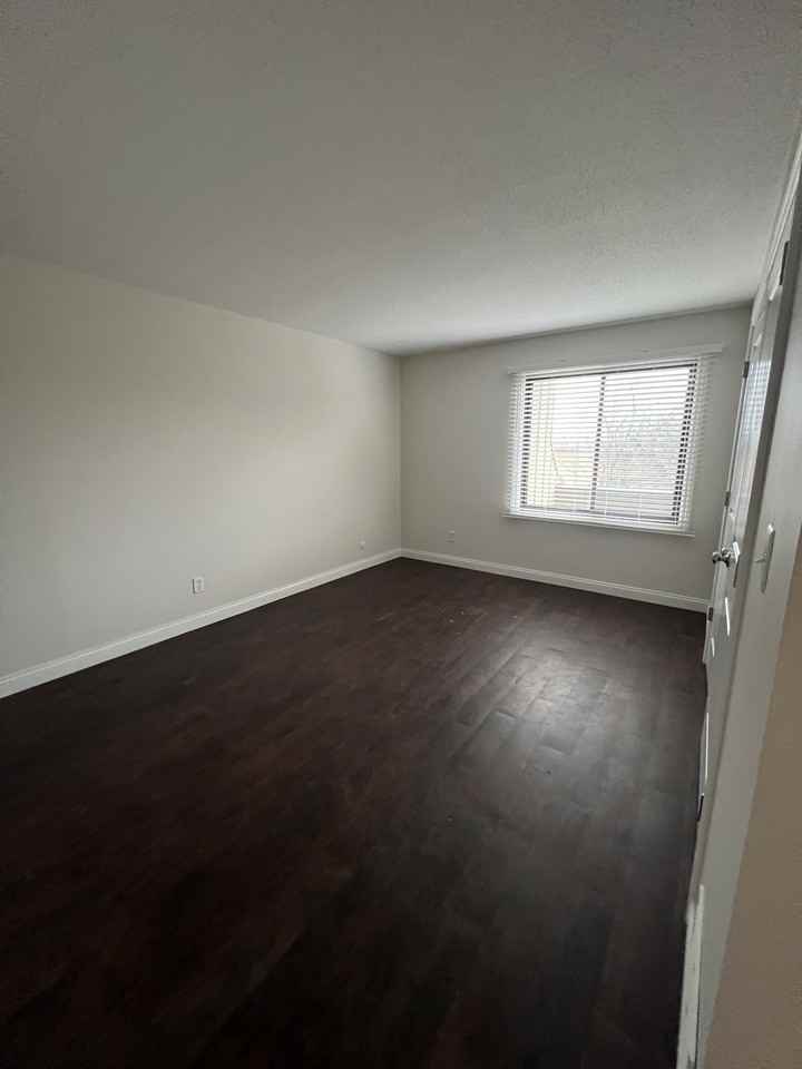 7121 N Terra Vista Dr #5-302 - Photo 3 of 10