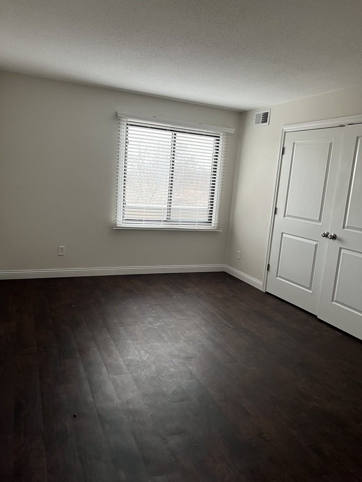 7121 N Terra Vista Dr #5-302 - Photo 4 of 10
