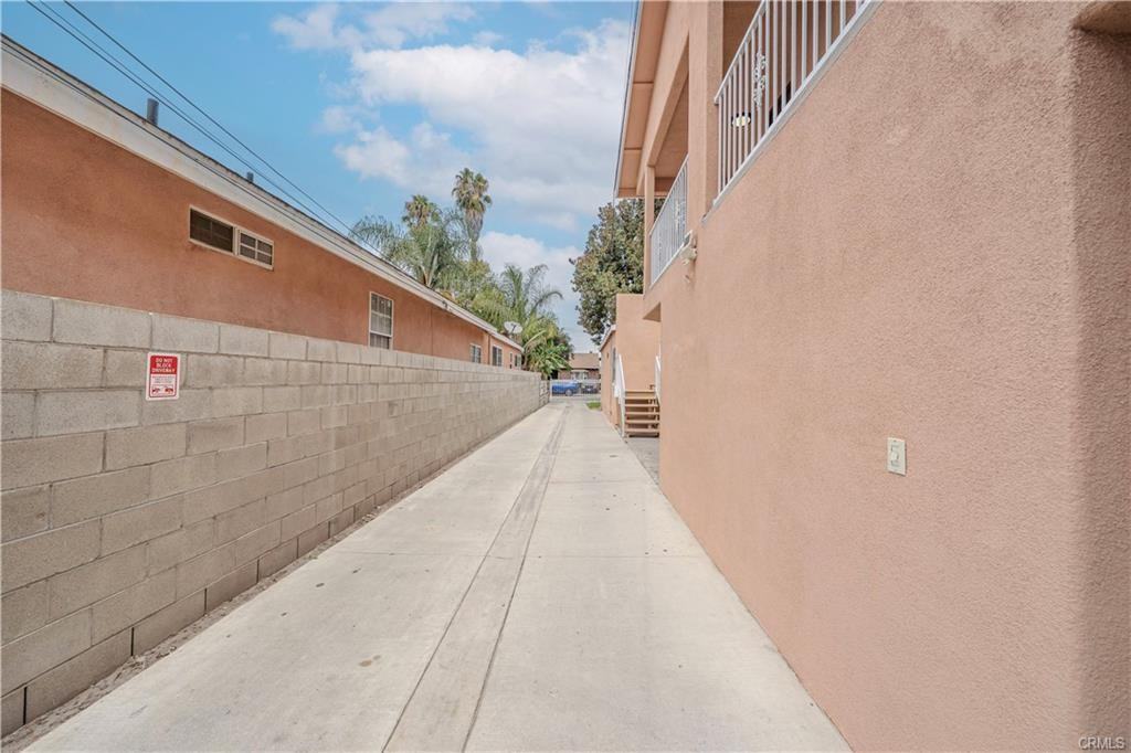 5166 Mccallum Ave #A - Photo 2 of 13