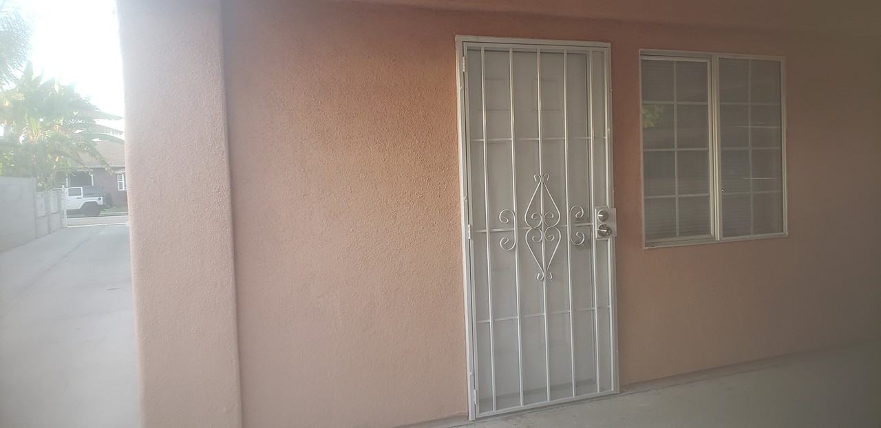 5166 Mccallum Ave #A - Photo 3 of 13