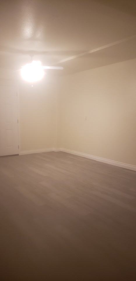 5166 Mccallum Ave #A - Photo 4 of 13