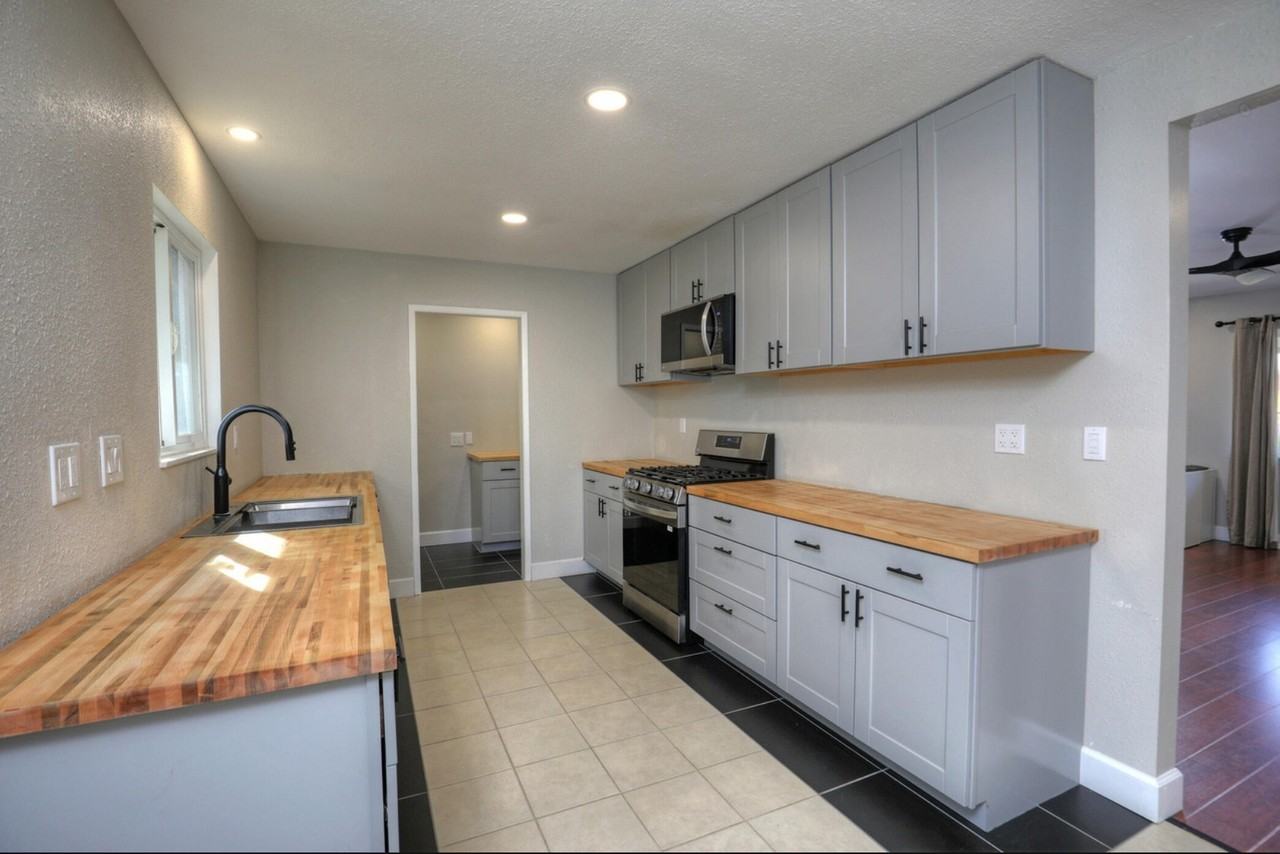 4632 Tajo Dr #NA - Photo 2 of 7