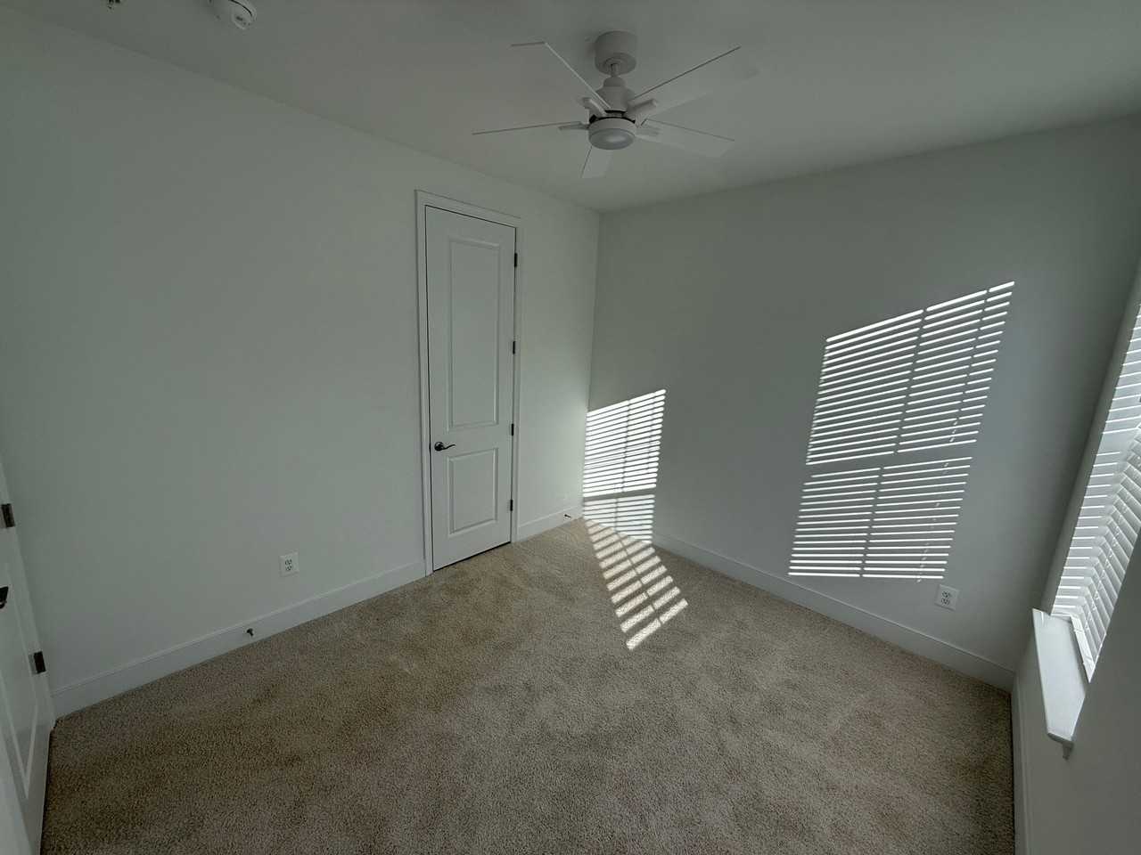 1899 Shookstown Rd - Photo 2 of 11