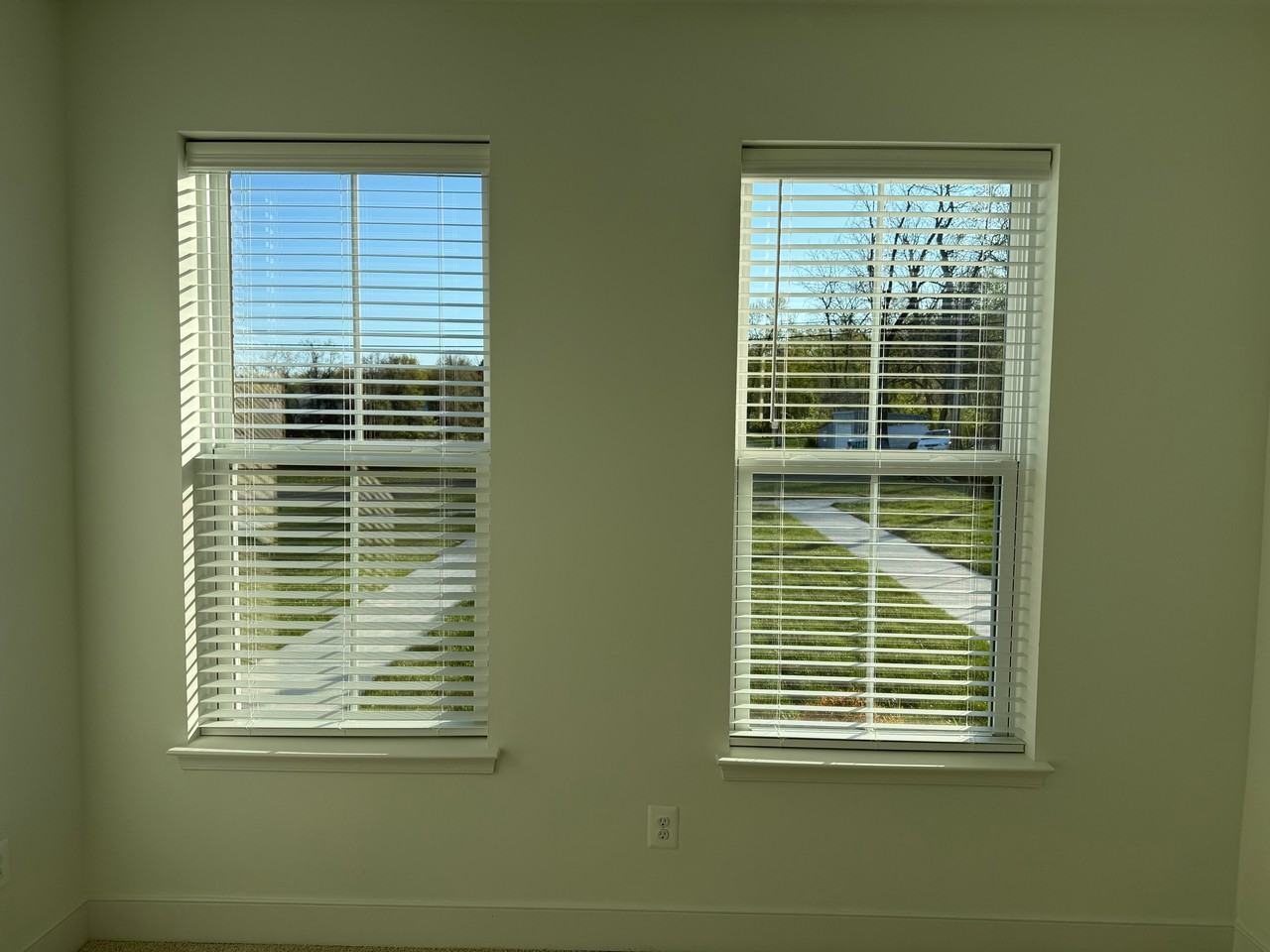 1899 Shookstown Rd - Photo 3 of 11