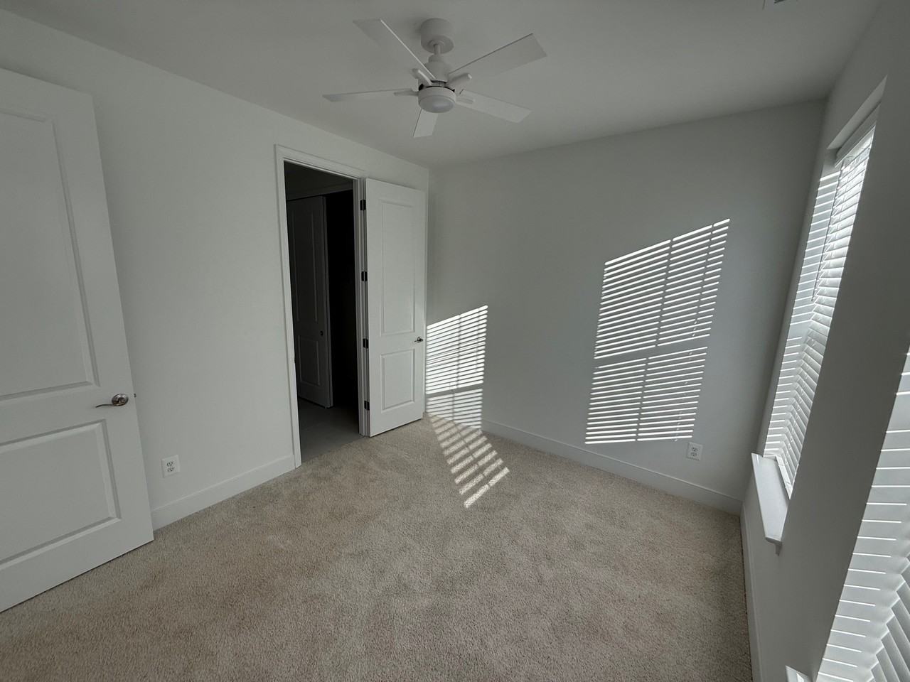 1899 Shookstown Rd - Photo 4 of 11