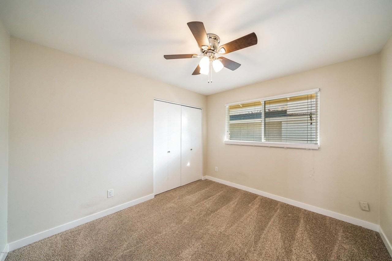 1053 E Geneva Dr #NA - Photo 7 of 7