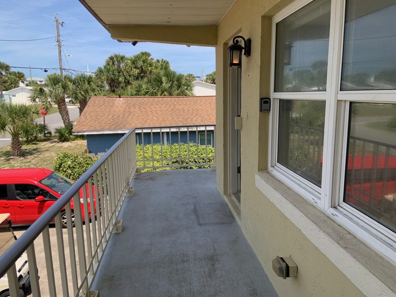 305 N 3rd St - Photo 2 of 26