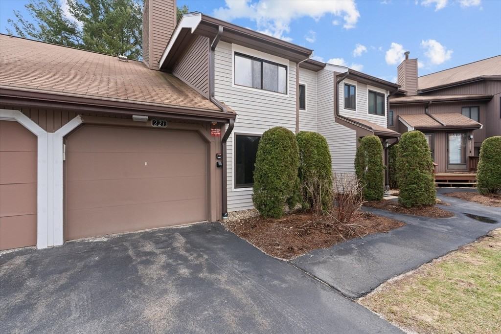 221 Trailside Way #221 - Photo 3 of 16