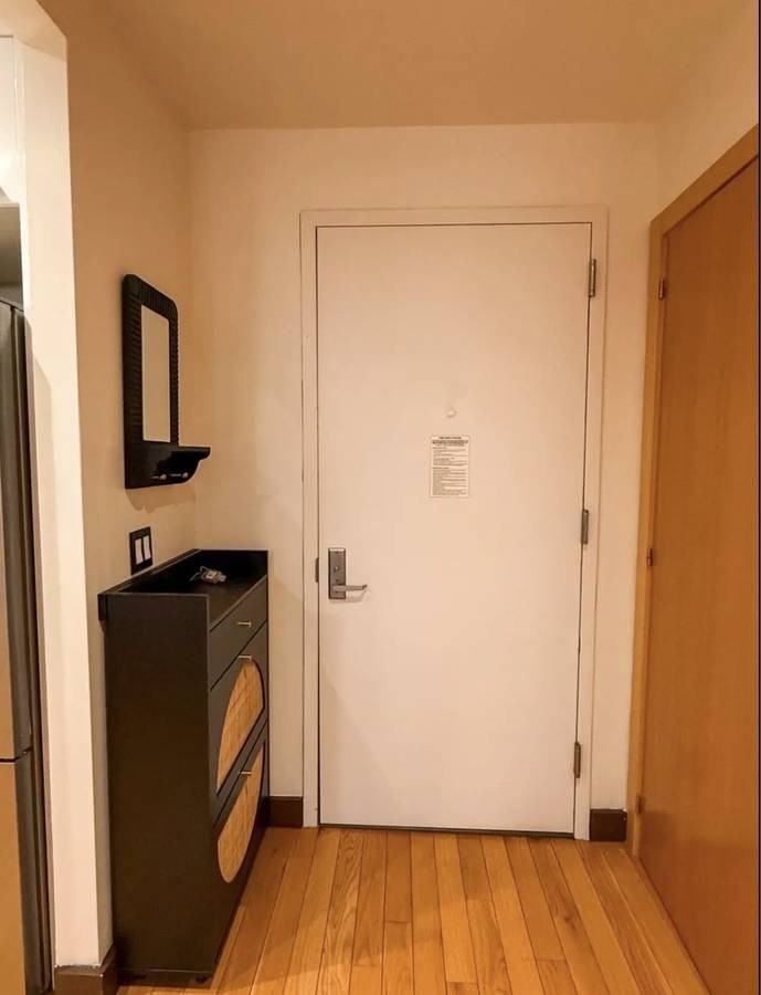 3135 31st St #408 - Photo 3 of 14