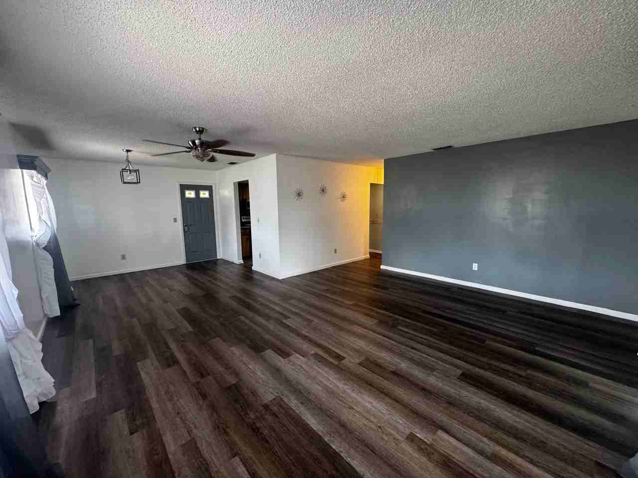 8935 Sw 102nd Pl - Photo 2 of 18