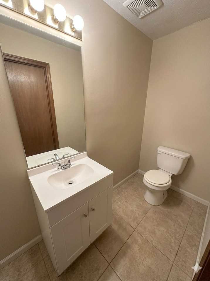 1531 Whitehall Blvd #NA - Photo 7 of 17