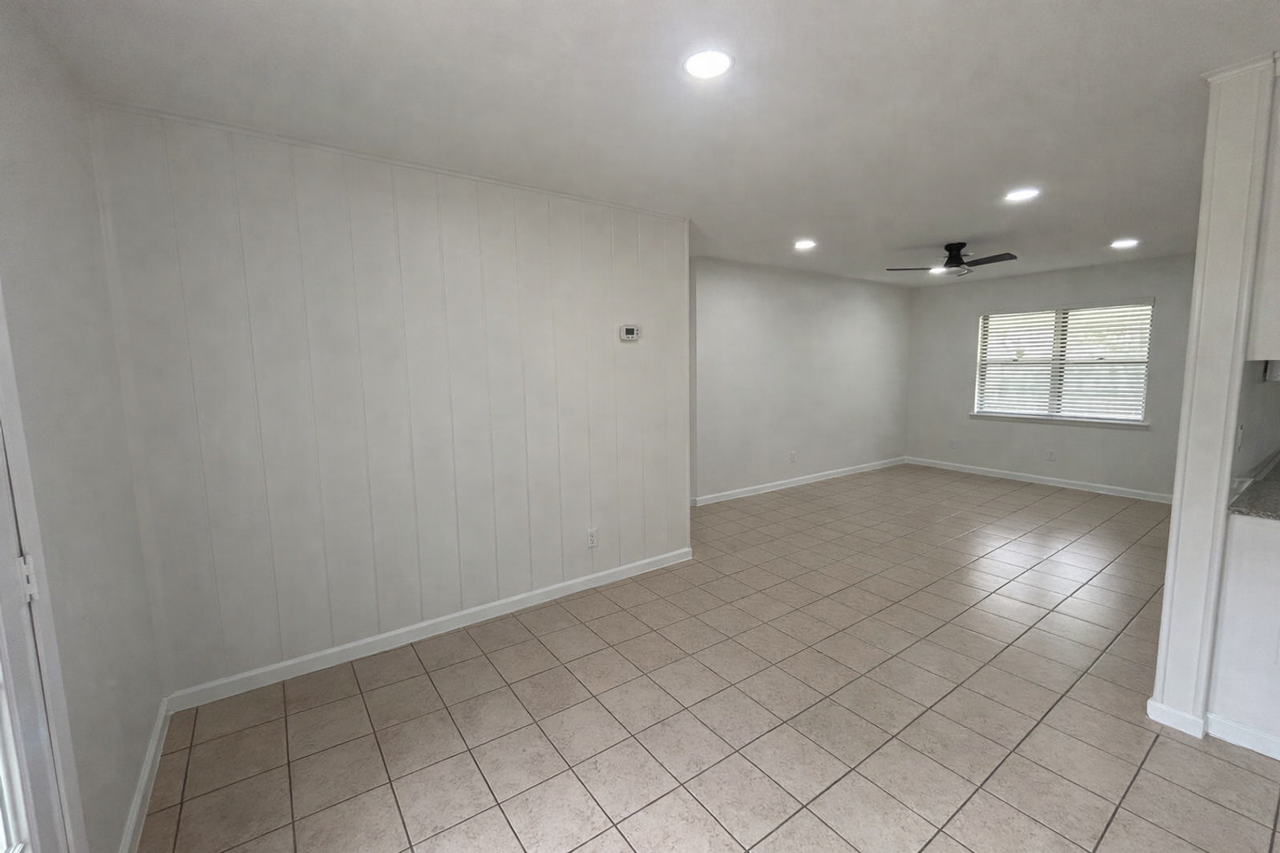 1012 Donley Dr - Photo 3 of 28