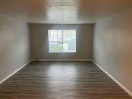 featured image of 100 Barnwood Ln