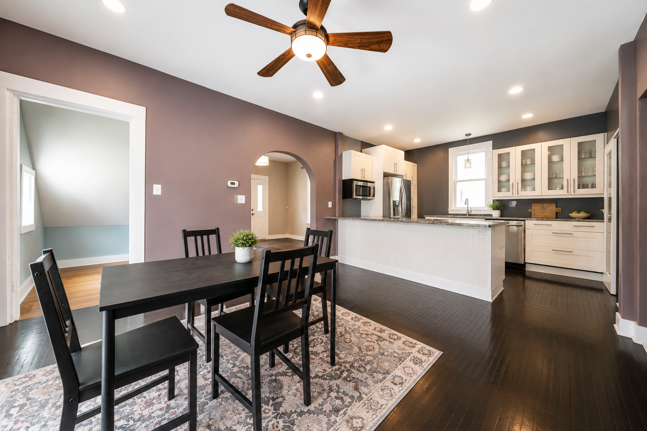 1414 Xerxes Ave N #1 - Photo 6 of 40