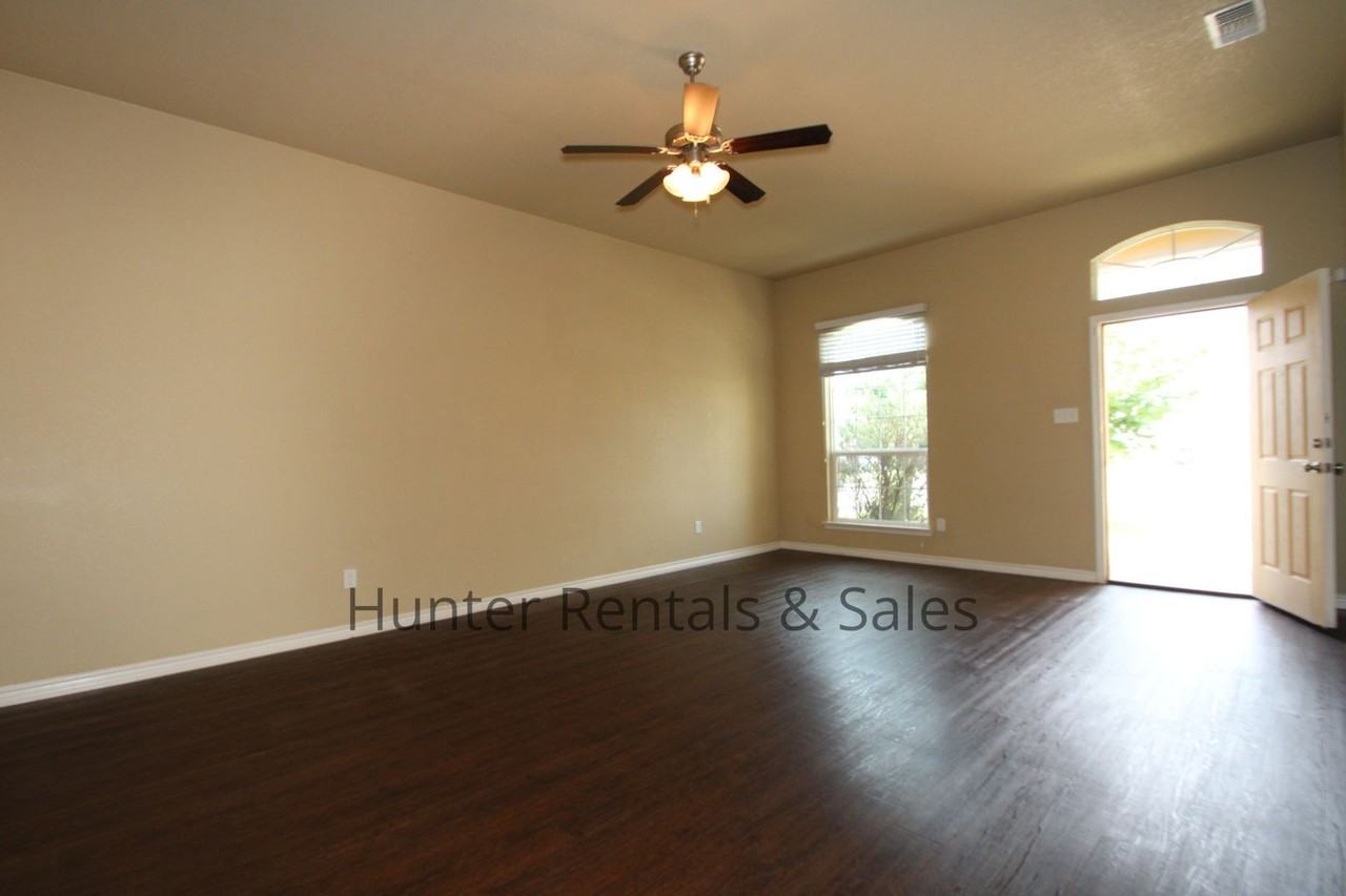 203 Study Hall Loop Apt A - Photo 5 of 24
