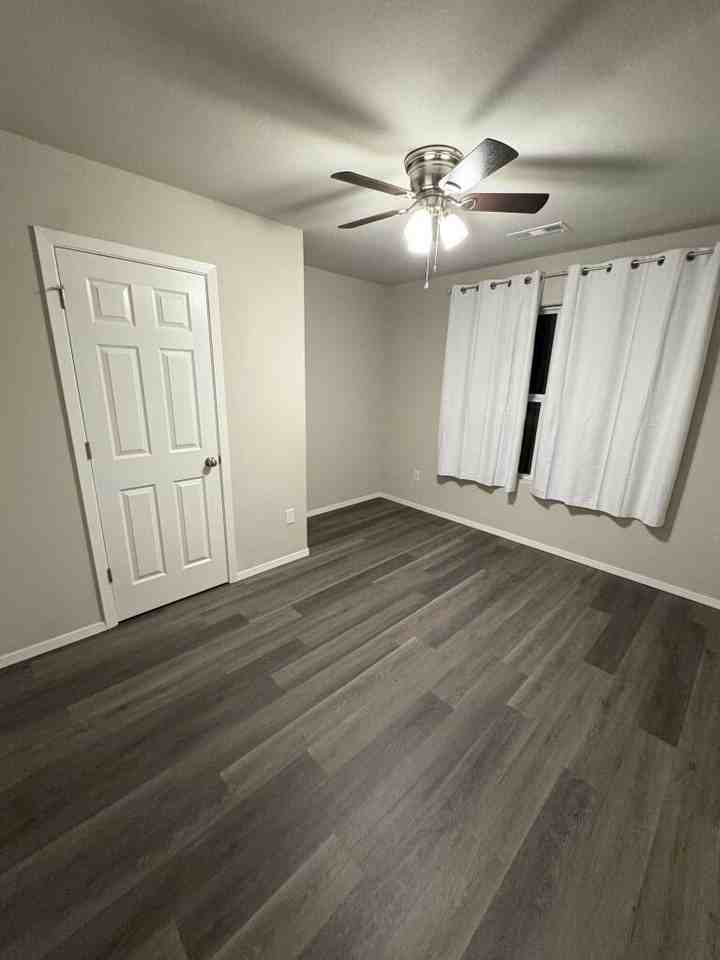 2750 W Obsidian St - Photo 7 of 15
