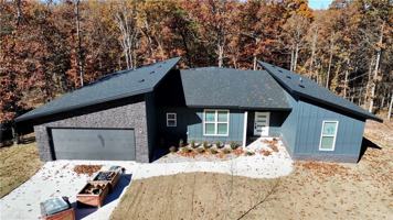 featured image of 47 Glasgow Dr
