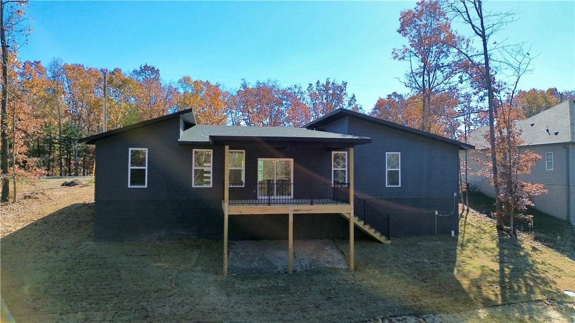 47 Glasgow Dr - Photo 3 of 25