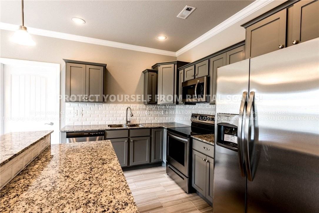 4456 W Wales Dr - Photo 5 of 13
