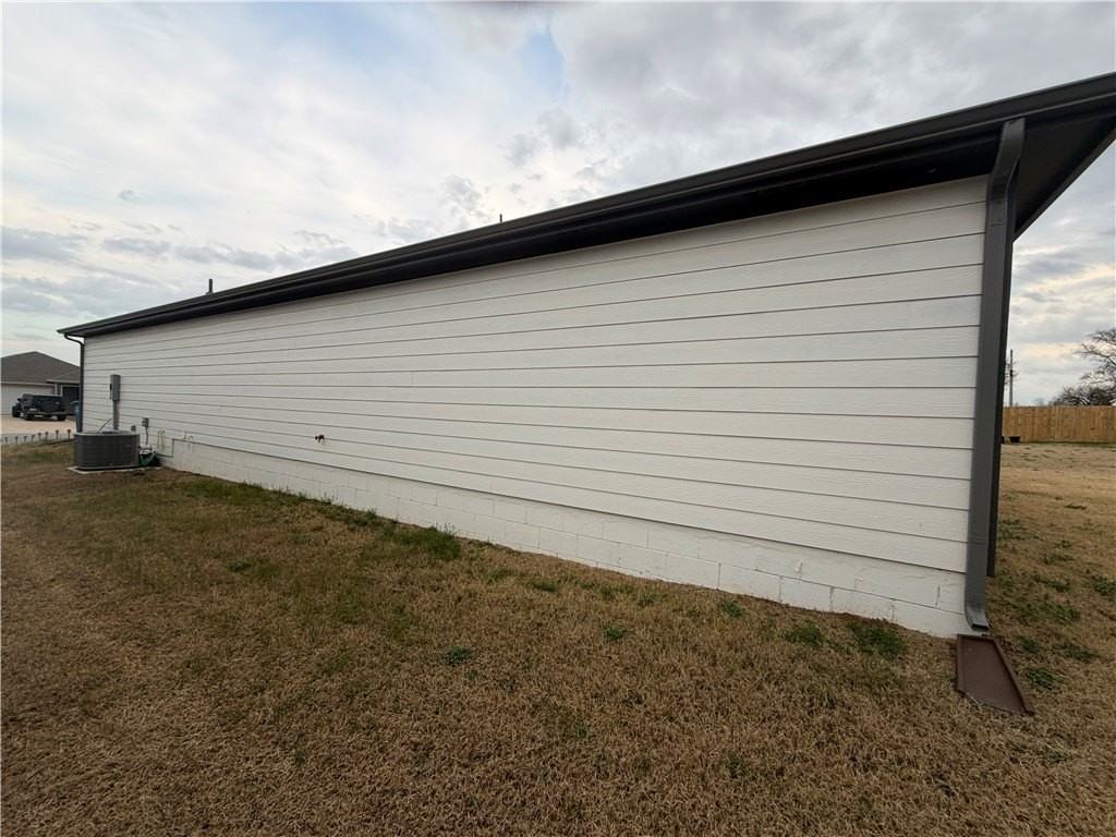 207 Nw Pinwheel St - Photo 4 of 23